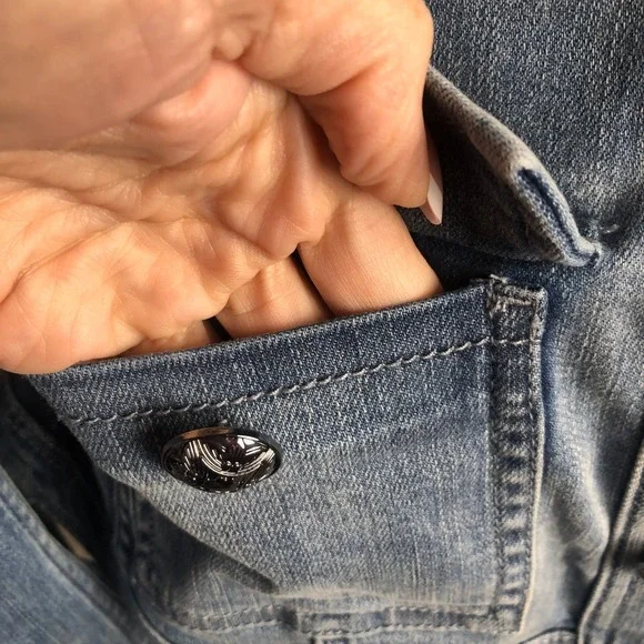 White House Black Market Women's Soft Denim Military Jean Jacket $160 Sz 4 - Picture 13 of 16